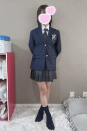 👑新人まな👑